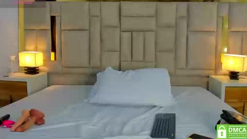 valtira nova online show from 03/03/26, 09:10