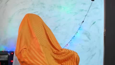 valentina online show from 01/02/25, 11:09