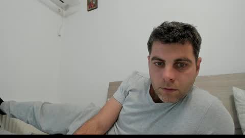 valyvalisimo online show from 01/11/26, 01:38