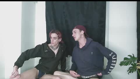 Vamp Noah and Dan online show from 12/18/24, 04:53