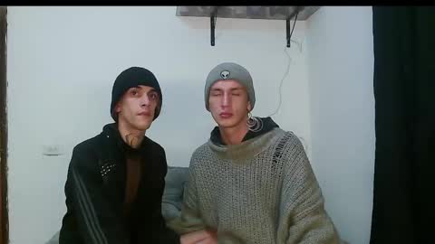 Vamp Noah and Dan online show from 02/23/25, 02:40