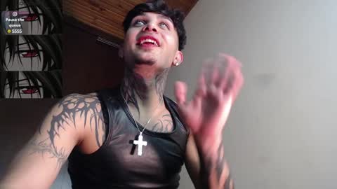 Snapshot of vampiredavyd chatting on 01/04/25, 11:38 david guzman i model independenthelp me with a thumbs up online show from 01/04/25, 11:38