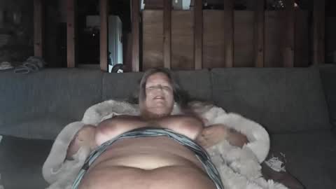 Snapshot of vampwoman chatting on 01/23/25, 08:36 vampwoman online show from 01/23/25, 08:36