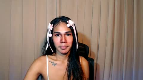 Snapshot of vampy_ebony_laxine chatting on 06/21/26, 03:31 vampy_ebony_laxine online show from 06/21/26, 03:31