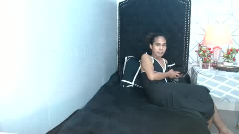 Snapshot of vampy_ebony_laxine chatting on 07/06/26, 03:58 vampy_ebony_laxine online show from 07/06/26, 03:58