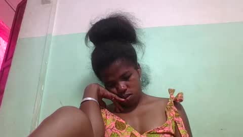 vanafiry online show from 01/19/25, 12:06