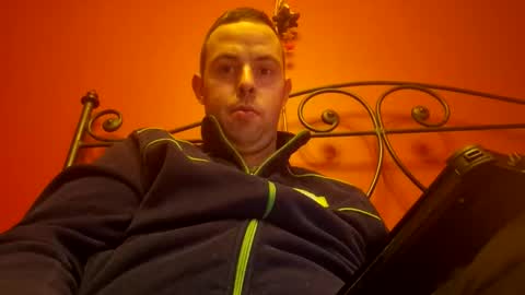 Snapshot of vancauterenjeroen chatting on 12/20/25, 01:40 vancauterenjeroen online show from 12/20/25, 01:40