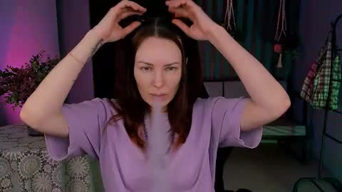 Snapshot of vandarossi chatting on 02/14/25, 05:09 Vanda online show from 02/14/25, 05:09