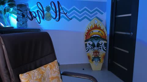 Snapshot of vandarossi chatting on 02/19/25, 12:44 Vanda online show from 02/19/25, 12:44