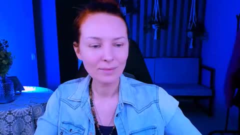 Snapshot of vandarossi chatting on 03/07/25, 05:29 Vanda online show from 03/07/25, 05:29