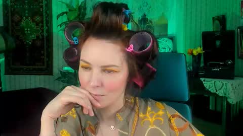 Snapshot of vandarossi chatting on 10/09/25, 11:08 Vanda online show from 10/09/25, 11:08