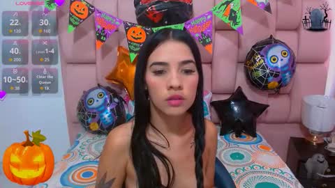 Snapshot of vanesa_19_ chatting on 11/01/25, 02:08 VANESA online show from 11/01/25, 02:08