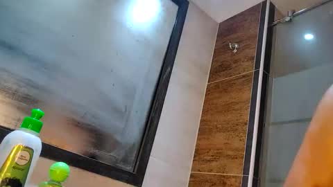 vanessa and samantha online show from 02/15/26, 07:54