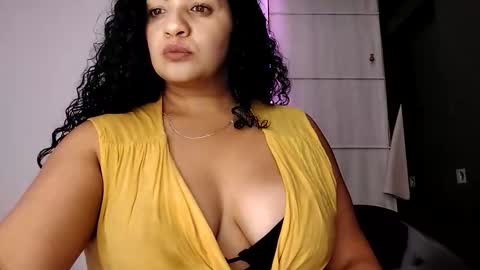 vanessa and samantha online show from 02/17/26, 04:42