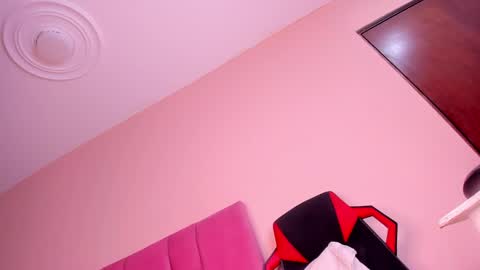 vaness_dior online show from 02/07/25, 11:34