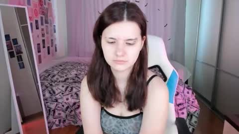 Vanessa online show from 04/12/26, 05:23