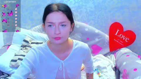 RUSSIAN BARBIE BABE online show from 09/18/25, 12:45