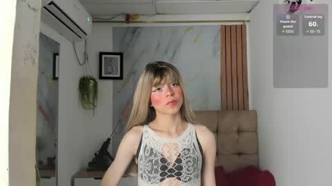 vanessa_jenner online show from 04/21/26, 02:04