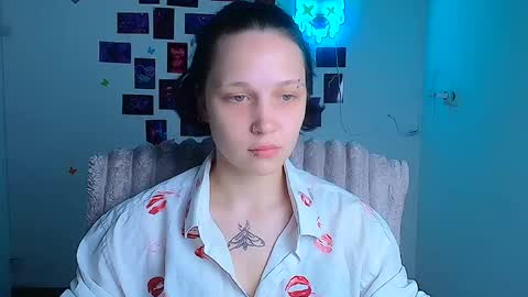 Vanessa online show from 05/18/26, 11:38
