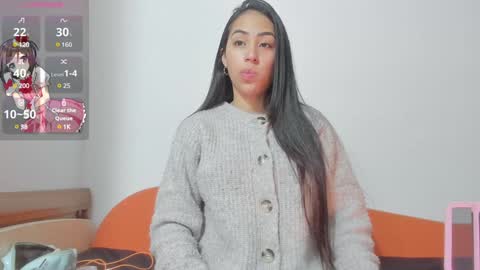 Snapshot of vanessaadol chatting on 01/13/25, 09:30 vanessaadol online show from 01/13/25, 09:30