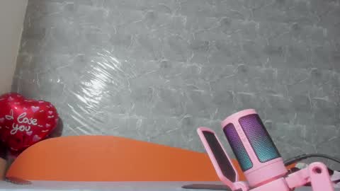 Snapshot of vanessaadol chatting on 03/12/25, 08:08 vanessaadol online show from 03/12/25, 08:08