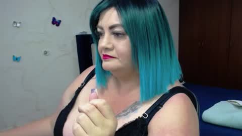 Snapshot of vanessadelucabbw chatting on 07/13/26, 09:50 Vanessa online show from 07/13/26, 09:50