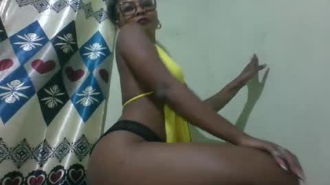 vanessah64 online show from 04/21/26, 08:20