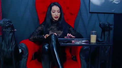 Snapshot of vanessamorningstar1 chatting on 01/27/25, 07:24 Miss Vanessa online show from 01/27/25, 07:24