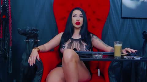 Snapshot of vanessamorningstar1 chatting on 01/28/25, 10:23 Miss Vanessa online show from 01/28/25, 10:23