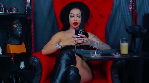 Snapshot of vanessamorningstar1 chatting on 03/06/25, 01:35 Miss Vanessa online show from 03/06/25, 01:35