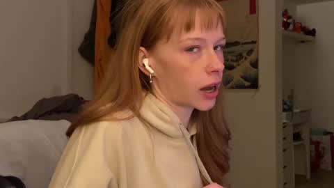 Snapshot of vanessapark chatting on 12/04/24, 05:38 Vanessa  online show from 12/04/24, 05:38