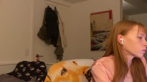 Snapshot of vanessapark chatting on 12/15/24, 11:55 Vanessa  online show from 12/15/24, 11:55