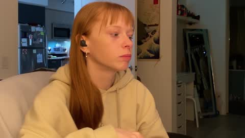 Snapshot of vanessapark chatting on 01/01/25, 05:00 Vanessa  online show from 01/01/25, 05:00