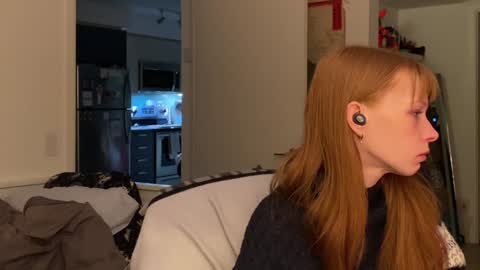 Snapshot of vanessapark chatting on 01/05/25, 12:31 Vanessa  online show from 01/05/25, 12:31