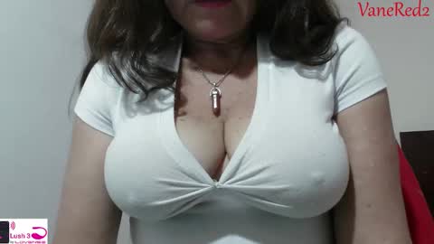 Vanesared2 online show from 02/21/25, 02:27