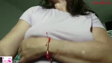 Vanesared2 online show from 09/24/25, 12:36