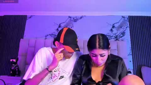 vanessascott_ online show from 06/28/26, 08:37
