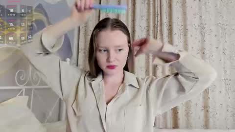 Luna online show from 03/20/26, 06:35