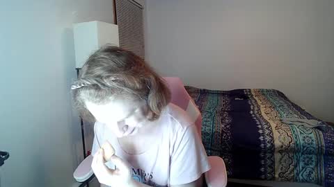 vanfairy526 online show from 04/01/26, 09:54