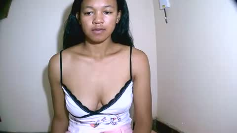 vanih27 online show from 03/28/26, 07:13