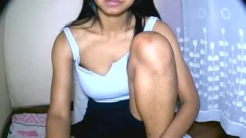 vanih27 online show from 04/12/26, 07:35