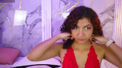 vanilla_hot_ online show from 09/20/25, 07:59