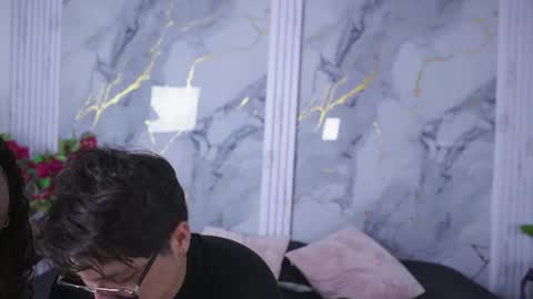 vanilla_hot_ online show from 12/21/25, 07:21