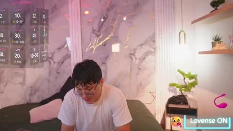 vanilla_hot_ online show from 01/13/26, 03:34