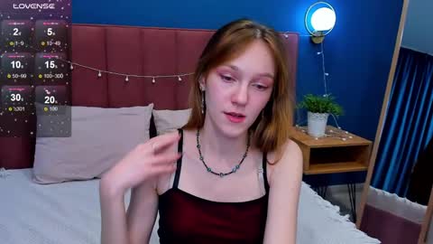 Snapshot of vanillakelly chatting on 02/08/25, 07:37 Sofia online show from 02/08/25, 07:37