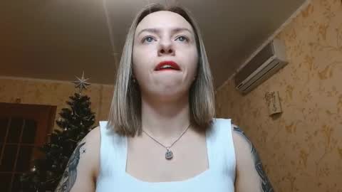 VanillaMuffin online show from 01/10/26, 01:46