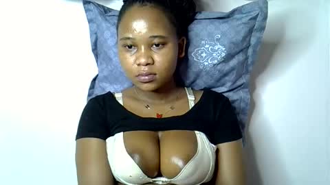 vanillavenus online show from 10/31/25, 10:44