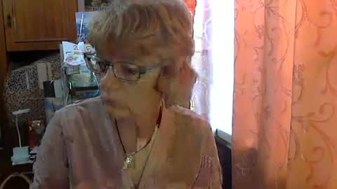 Snapshot of vanillaxcreamy chatting on 02/19/26, 08:21 Vanillaxcreamy online show from 02/19/26, 08:21