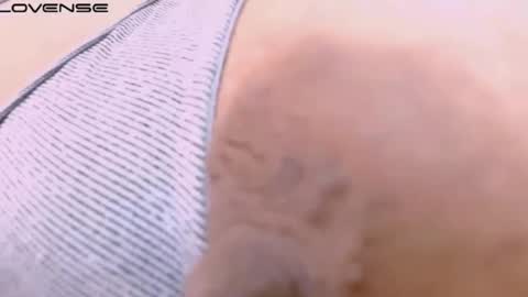 Snapshot of vanne_amet chatting on 02/13/25, 12:21 free follow me online show from 02/13/25, 12:21