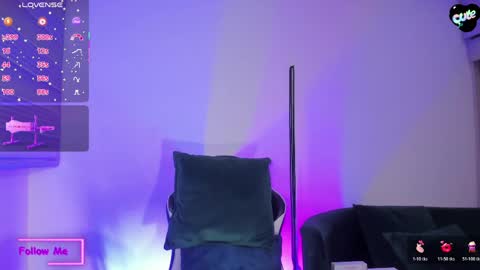 Snapshot of vannecute1 chatting on 05/15/26, 08:21 Megan Rosse online show from 05/15/26, 08:21